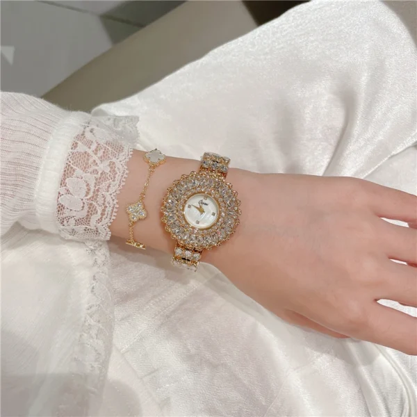 Fashion Women Luxury Diamond Watches Bracelet Ladies Quartz Watch Gold Womens Wristwatch Shiny Crystal Reloj Mujer 5